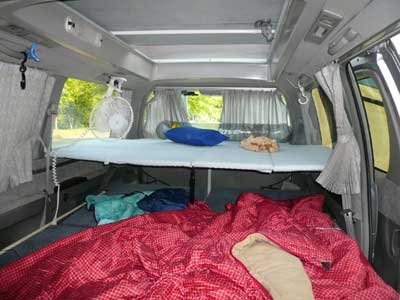 しあわせの村 オートキャンプ 車中泊ベッド自作 3段ベッド エルグランド 彡 E50
